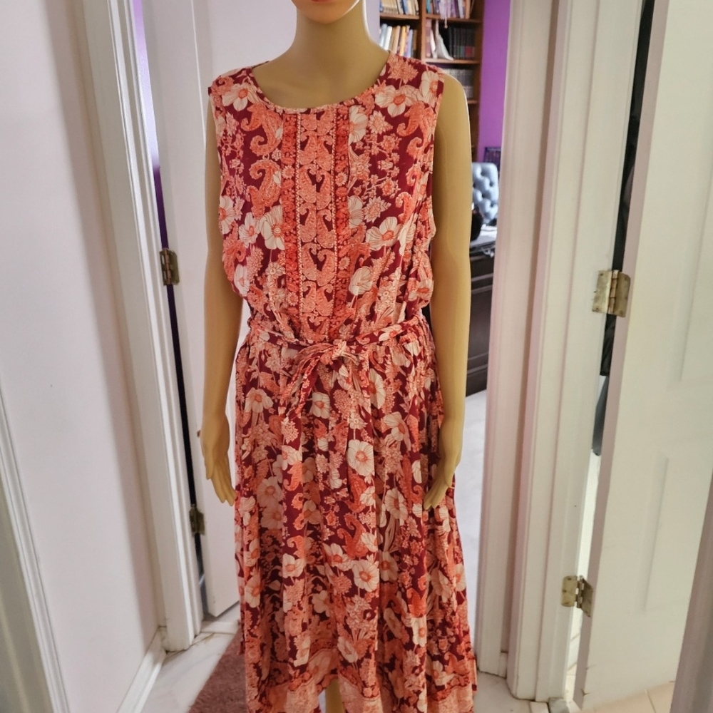 Sleeveless Coral Floral Midi Dress with Tie Waist